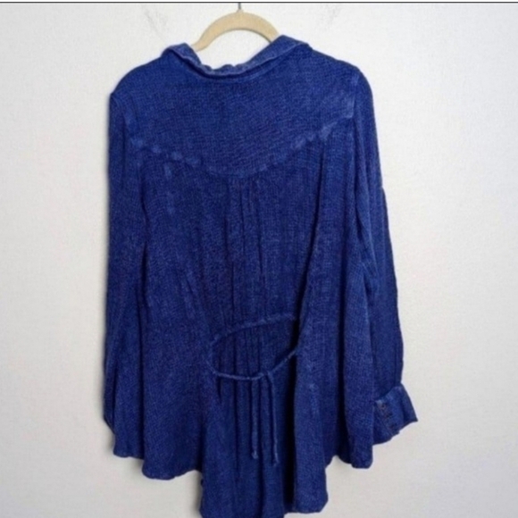 Free People Women's Waffle Knit Blue Button Up Shacket Top XS - Picture 4 of 7